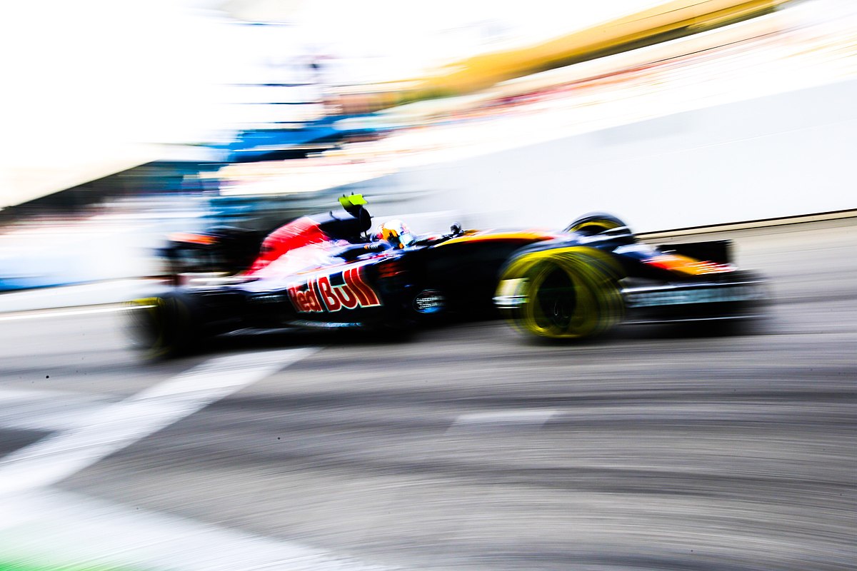 Formula 1 - Toro Rosso Scuderia at Monza, Italy. by [F1 photographer Jose M. Moreira](https://jmmfoto.eu/)